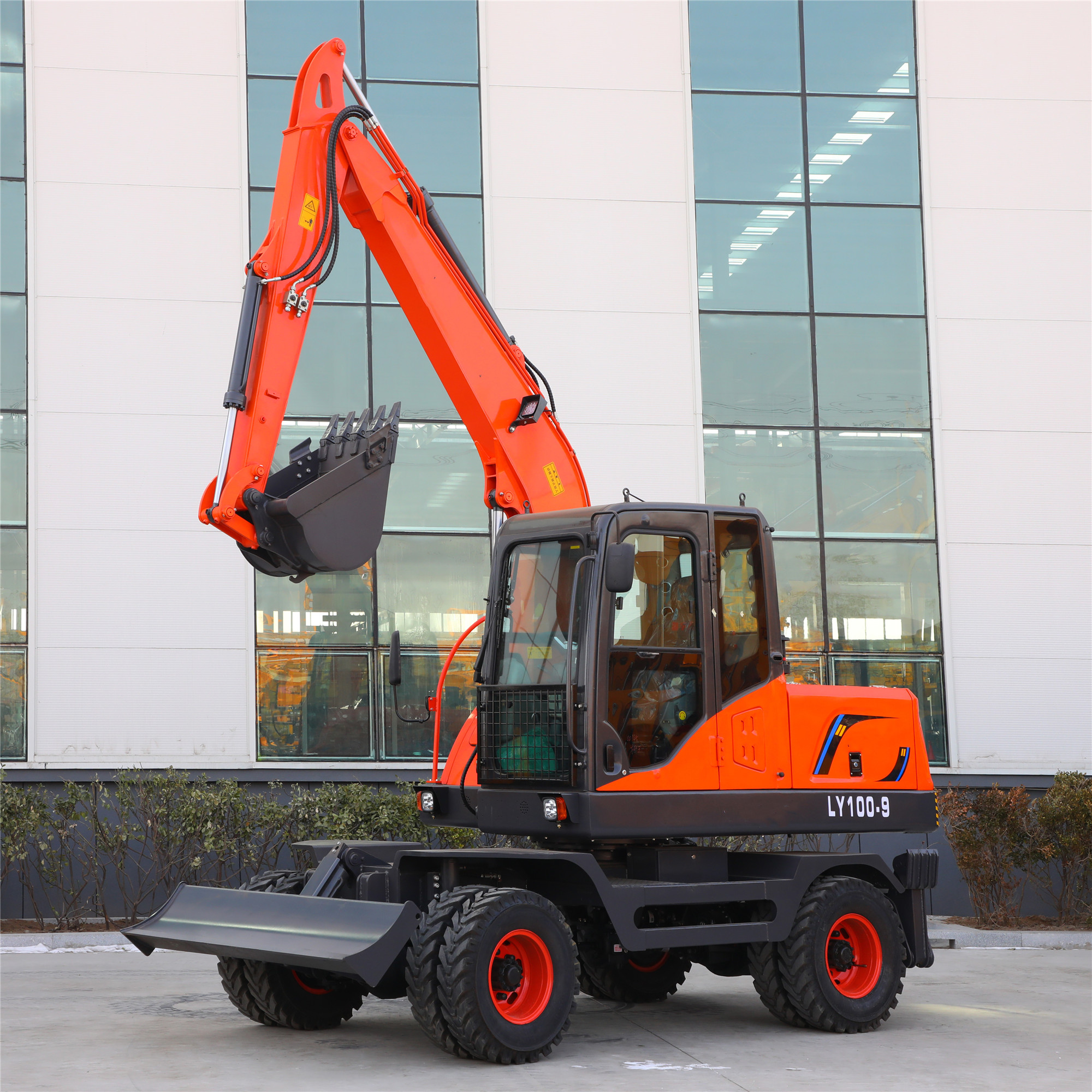 Fortis Rota CAVATOR Cum Grapple Pipeline Excavation